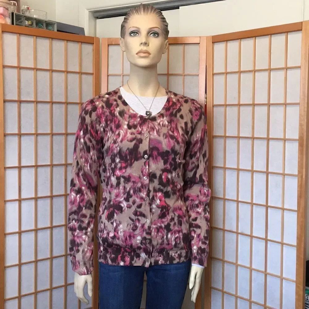 3/$20 Ann Taylor Factory L/S Cardigan